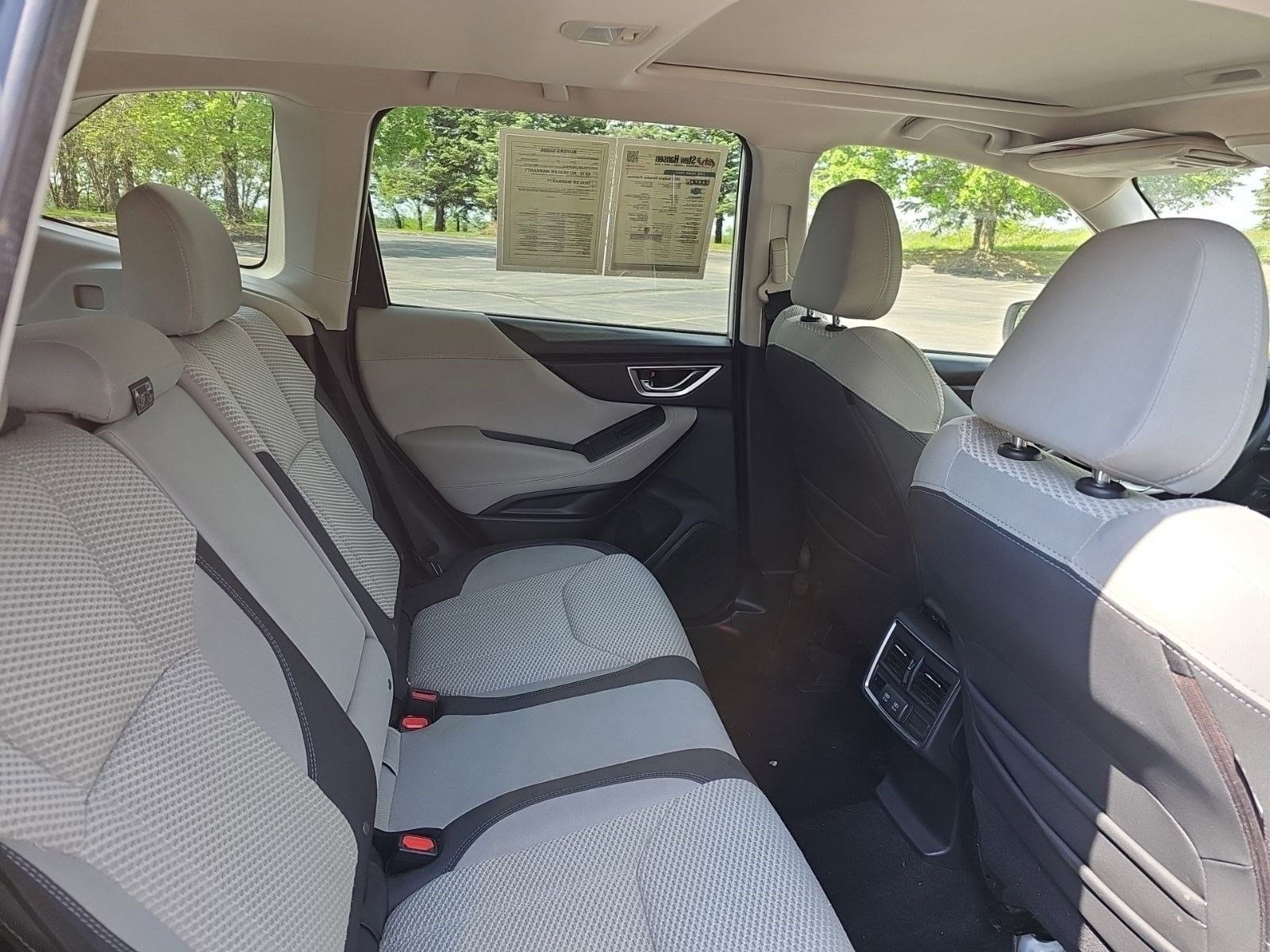 Used 2022 Subaru Forester Premium AWD/4WD image 15