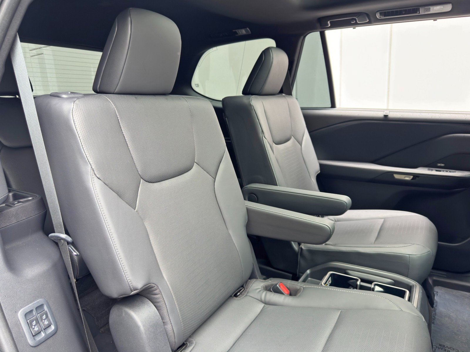 Used 2025 Lexus TX 350 AWD w/ Technology Package image 41
