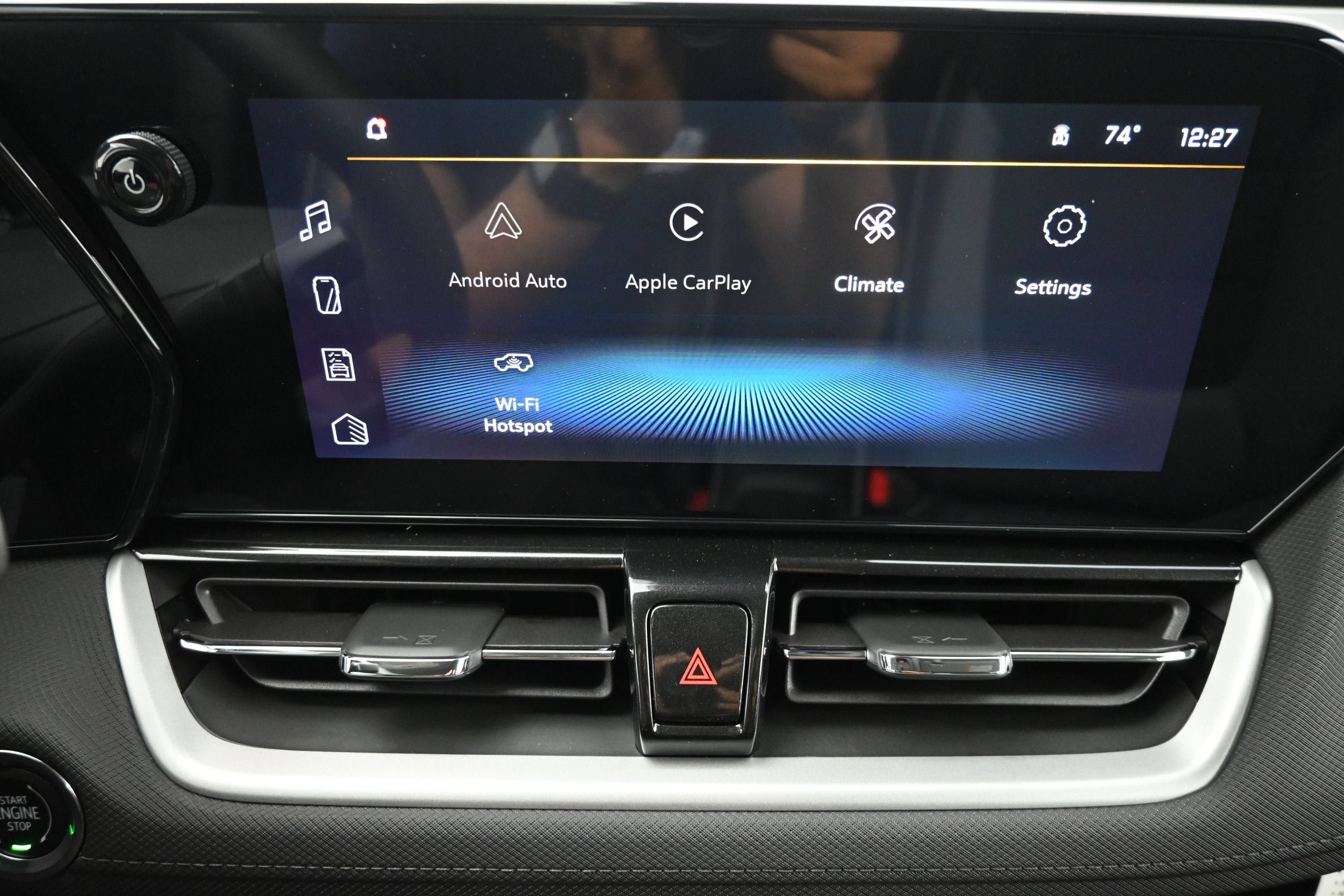 New 2026 Chevrolet TrailBlazer LT w/ Convenience Package FWD image 16