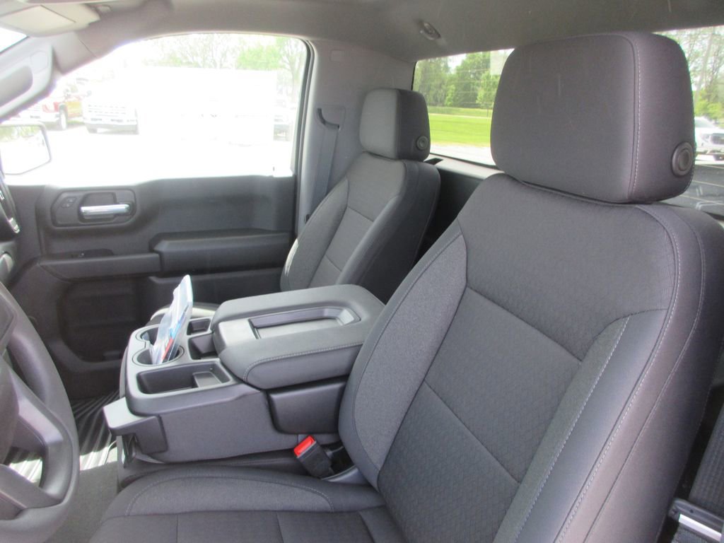 New 2026 GMC Sierra 1500 Pro image 13