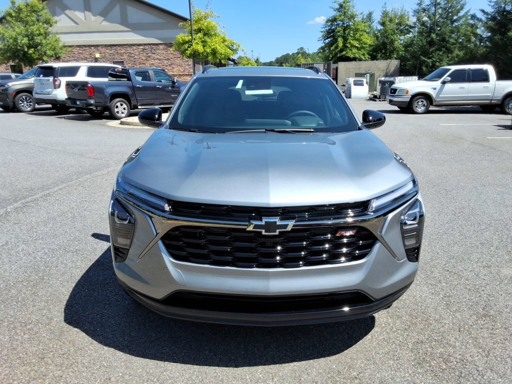 New 2026 Chevrolet Trax RS w/ Sunroof Package FWD image 2