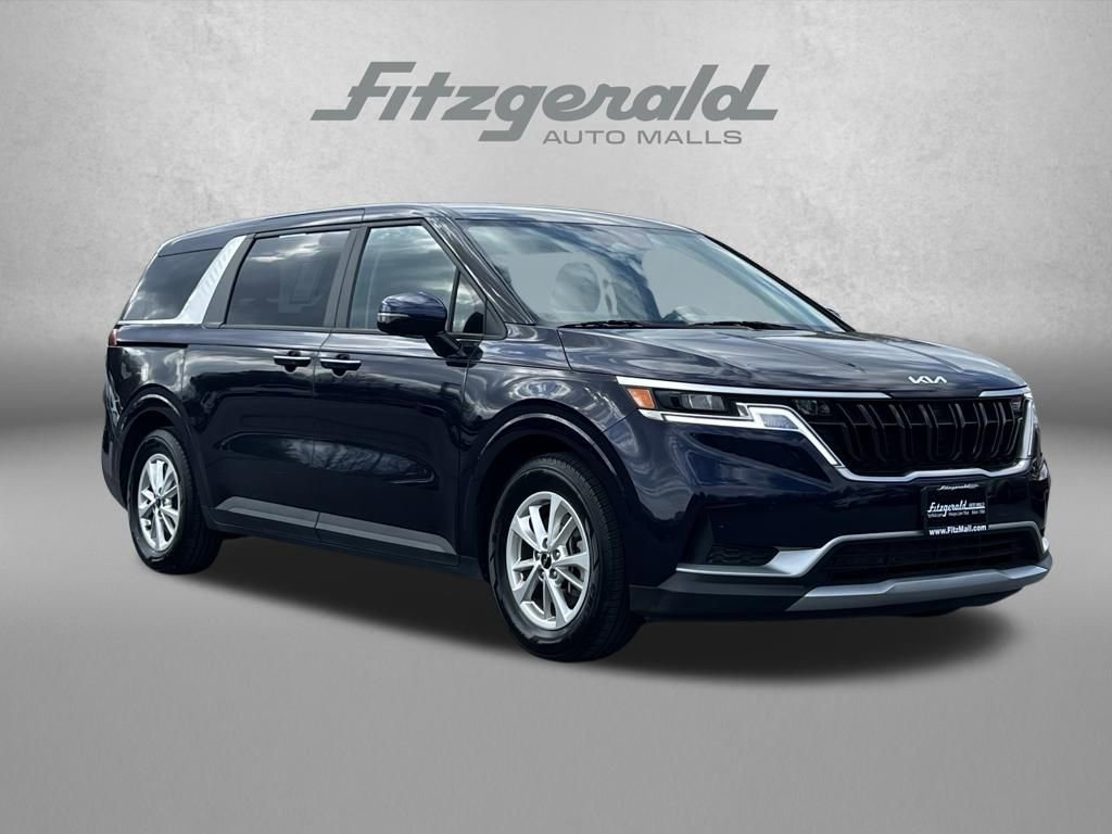 Used 2024 Kia Carnival LX