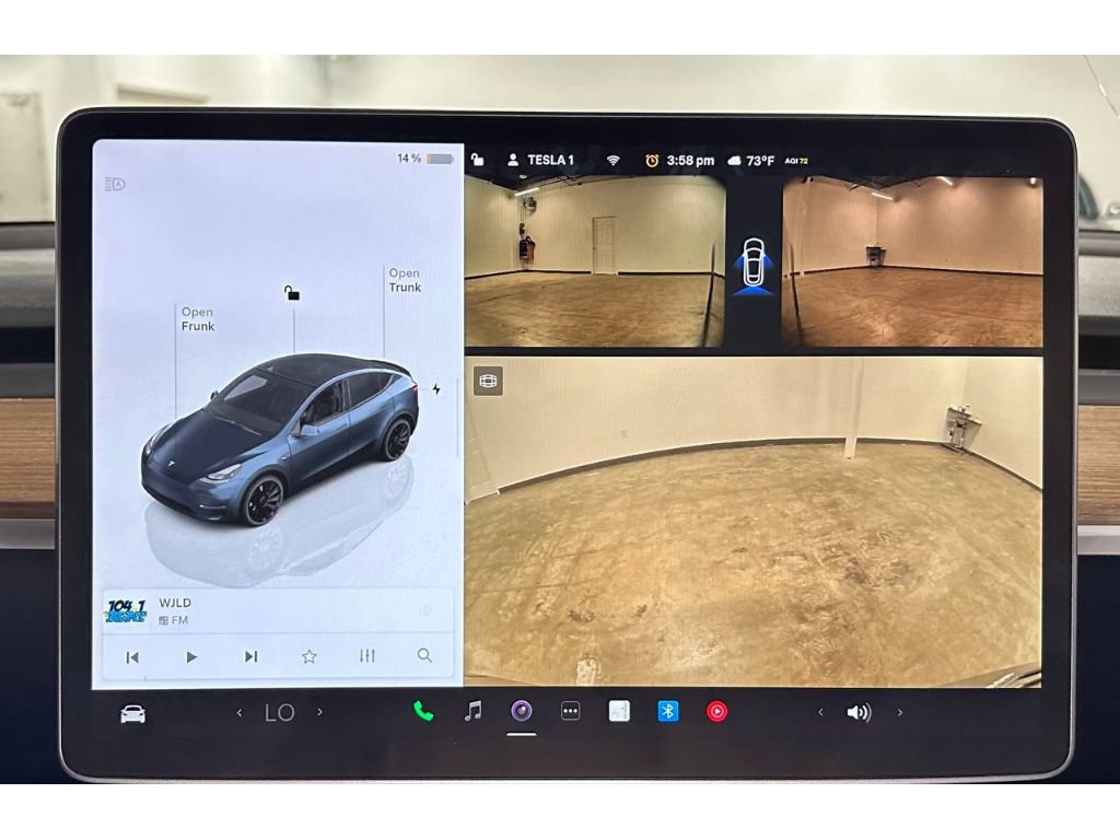 Used 2025 Tesla Model Y Performance AWD/4WD image 32