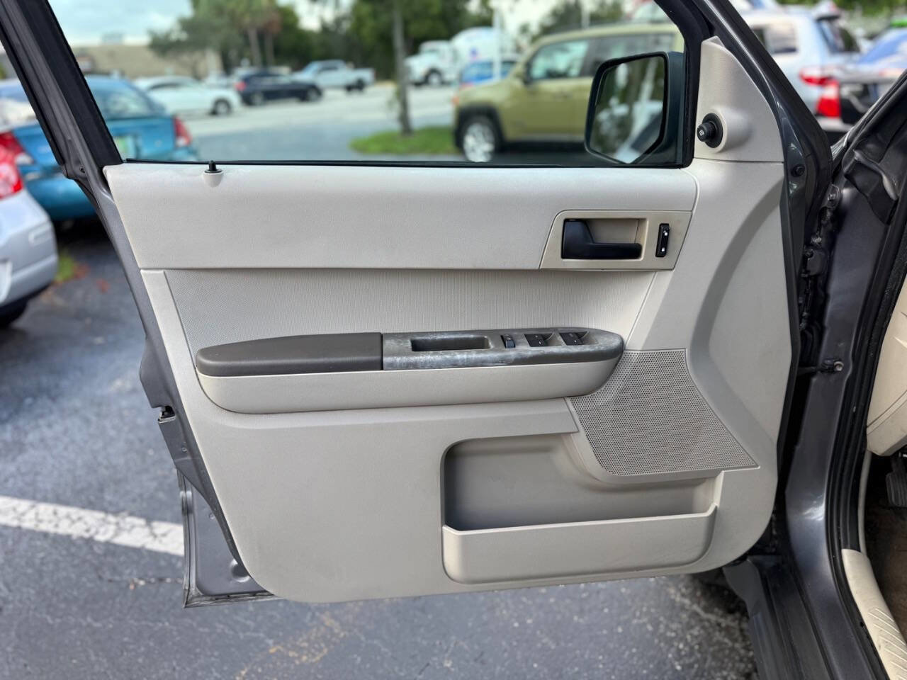 Used 2012 Ford Escape XLS image 15