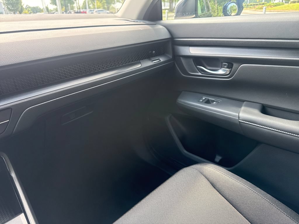 Certified 2025 Honda CR-V LX image 18
