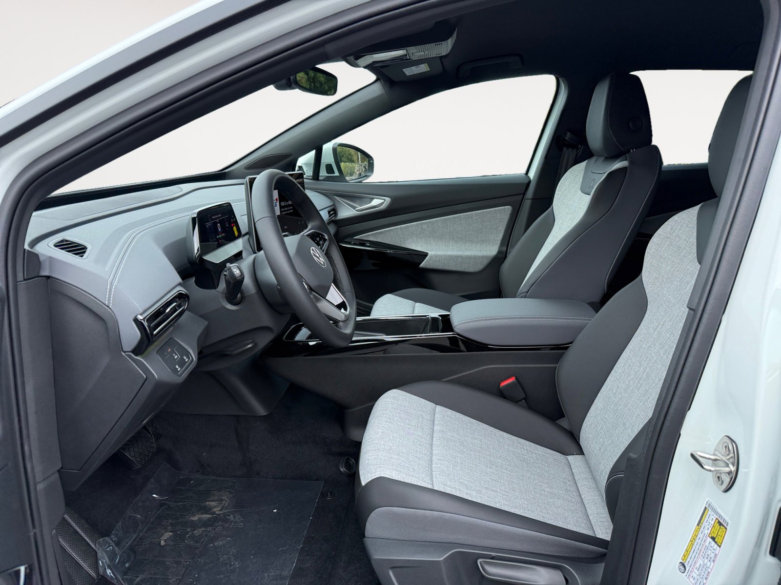 New 2025 Volkswagen ID.4 Pro RWD image 10