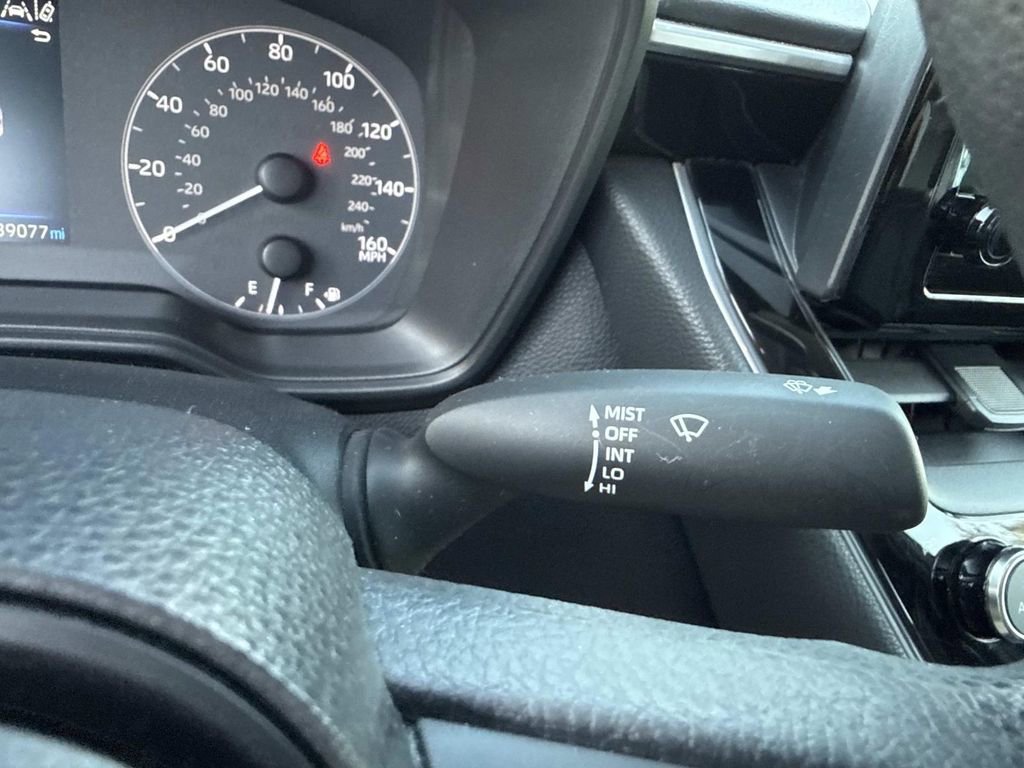 Used 2023 Toyota Corolla LE image 34