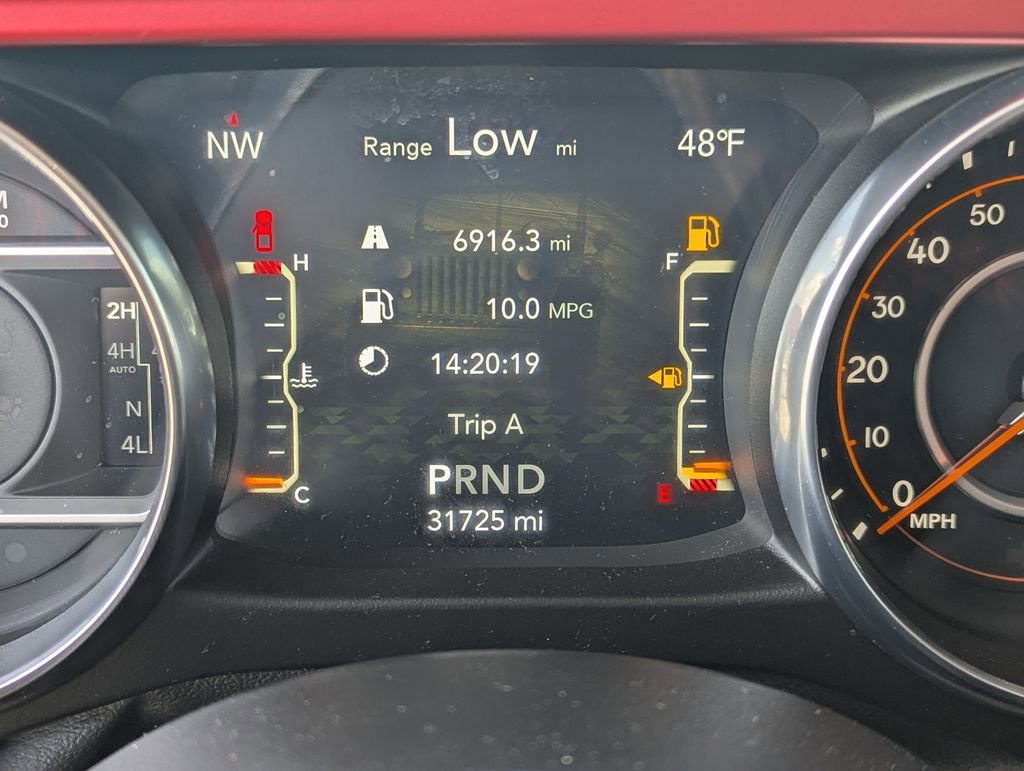 Used 2023 Jeep Gladiator Rubicon w/ Cold Weather Group AWD/4WD image 28