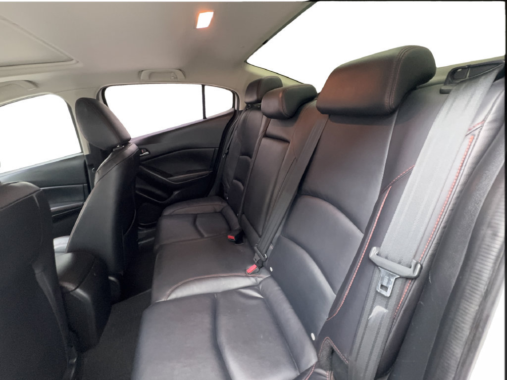 Used 2015 MAZDA MAZDA3 s Touring FWD image 27
