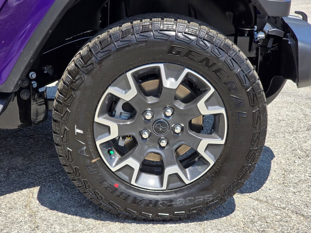 New 2026 Jeep Wrangler Unlimited Sahara w/ Whitecap Package AWD/4WD image 15