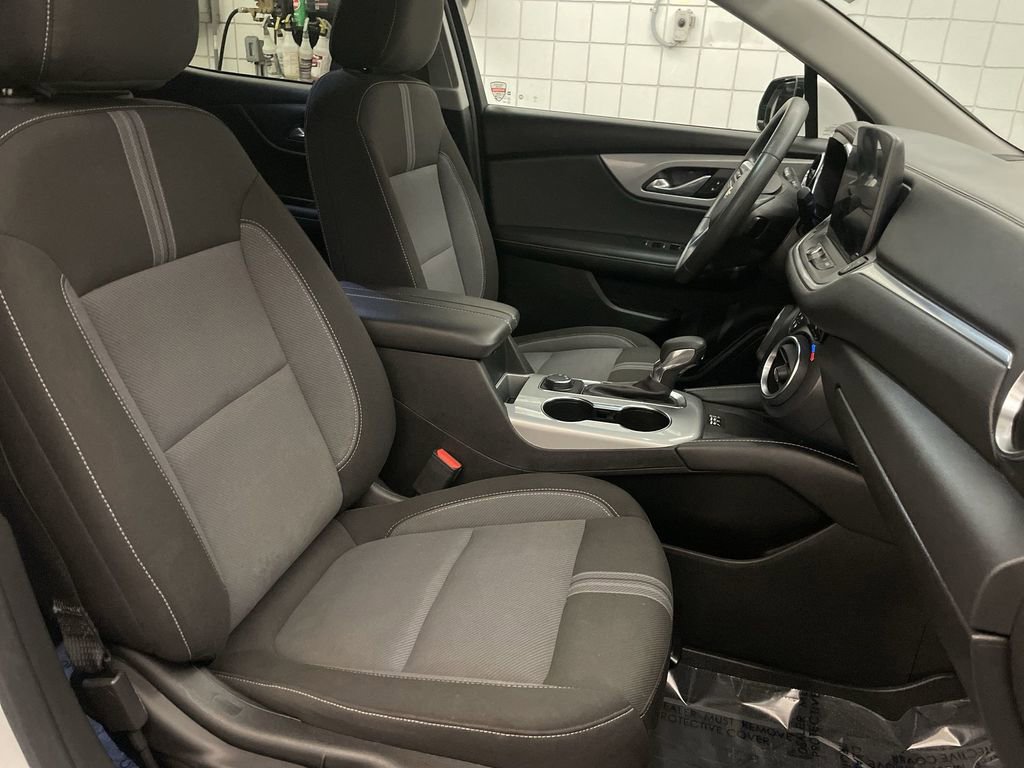 Used 2023 Chevrolet Blazer LT w/ Convenience Package image 20