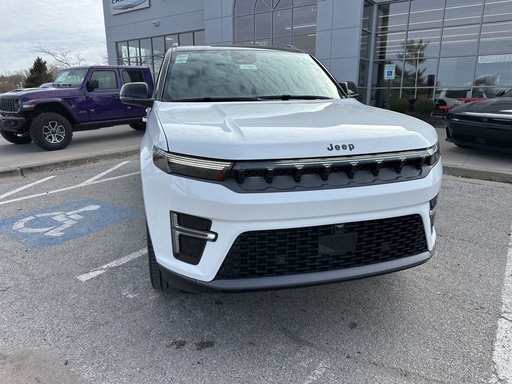 New 2026 Jeep Grand Wagoneer L Summit image 9