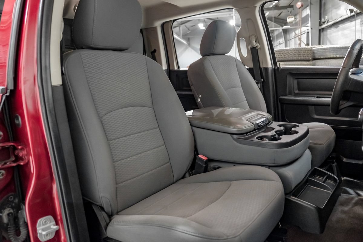 Used 2013 RAM 1500 Express RWD image 30