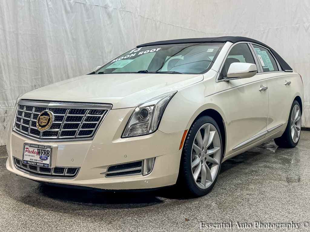 Used 2013 Cadillac XTS Premium image 1