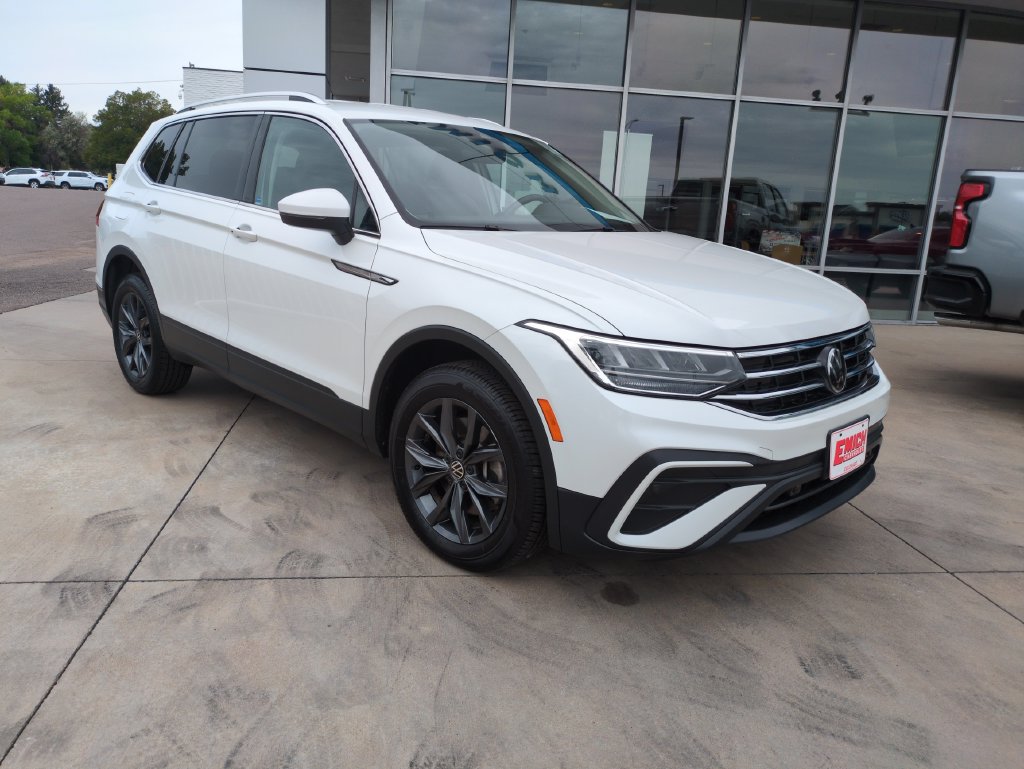 Used 2023 Volkswagen Tiguan SE FWD image 7