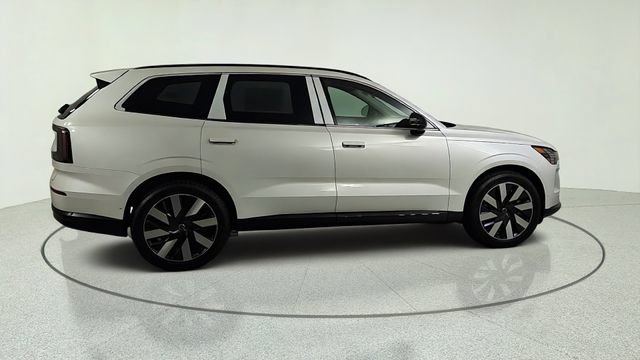 New 2026 Volvo EX90 Ultra AWD/4WD image 8