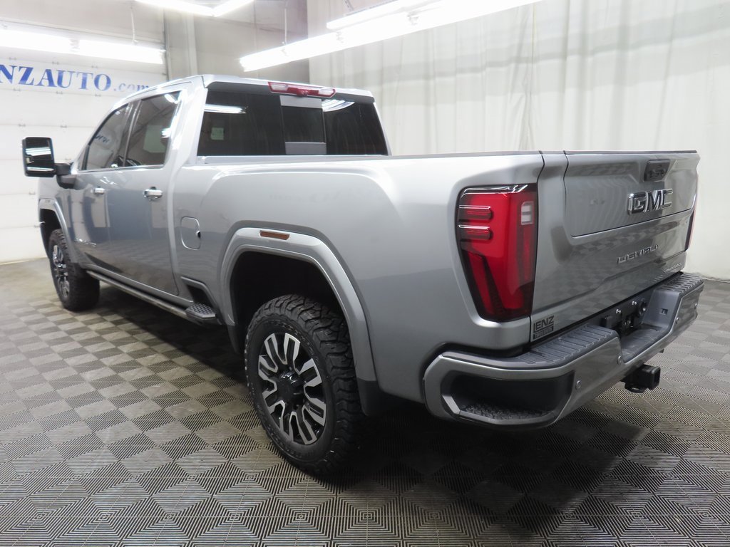 Used 2024 GMC Sierra 3500 Denali Ultimate image 5