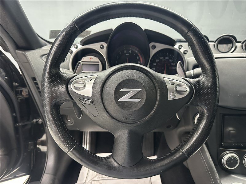 Used 2011 Nissan 370Z Coupe w/ Sport Pkg RWD image 19