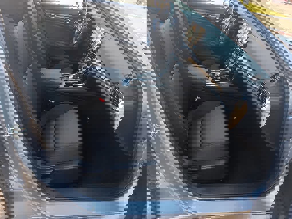 Used 2019 Honda Accord LX image 11