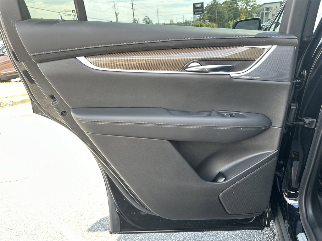 Used 2020 Cadillac XT6 Premium Luxury w/ Platinum Package image 22