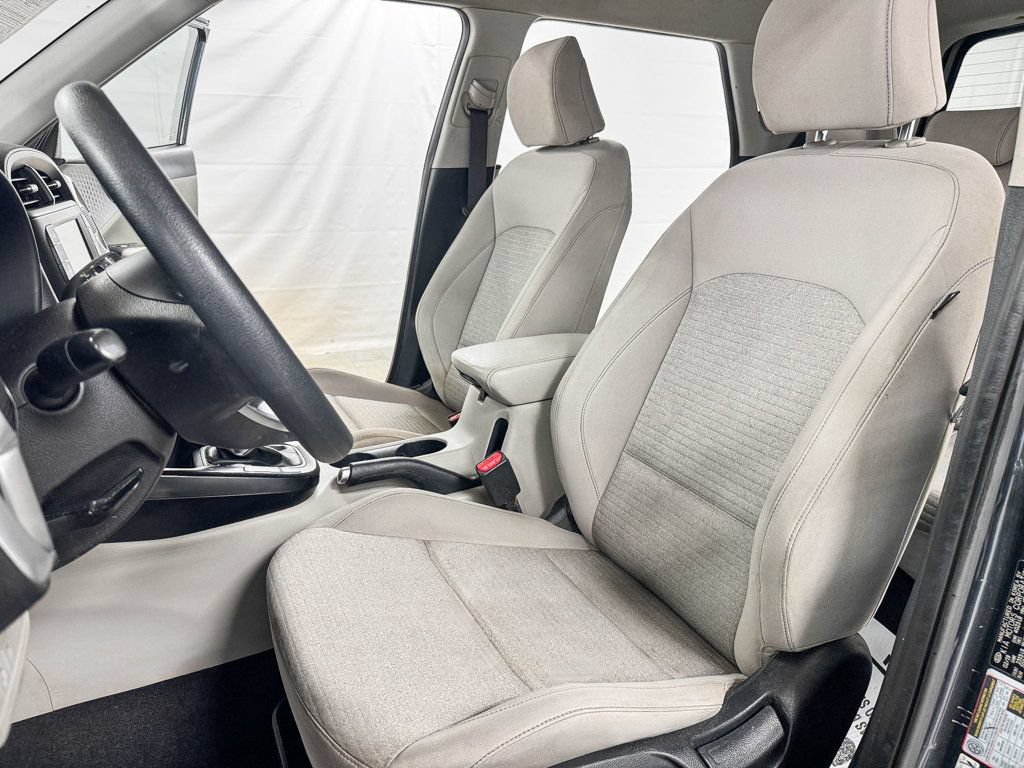 Used 2020 Kia Soul S FWD image 9