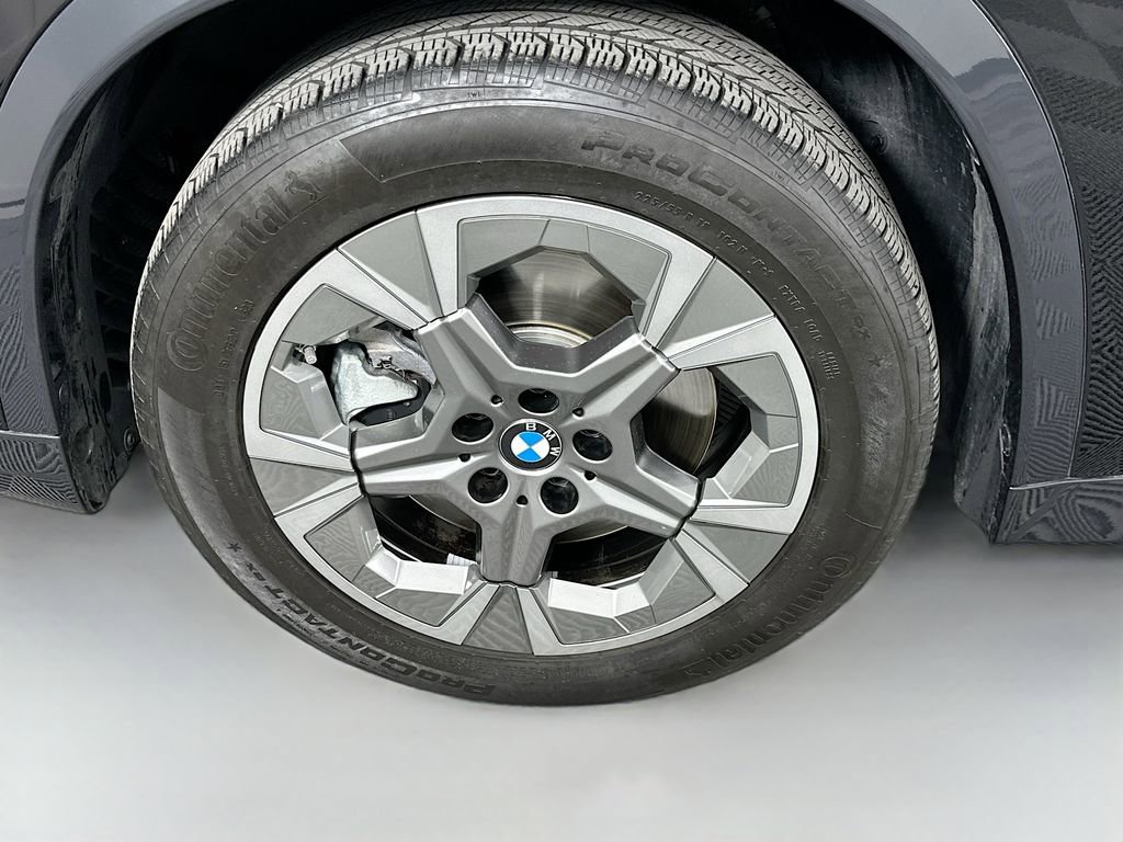 Certified 2024 BMW X1 xDrive28i w/ Technology Package image 32