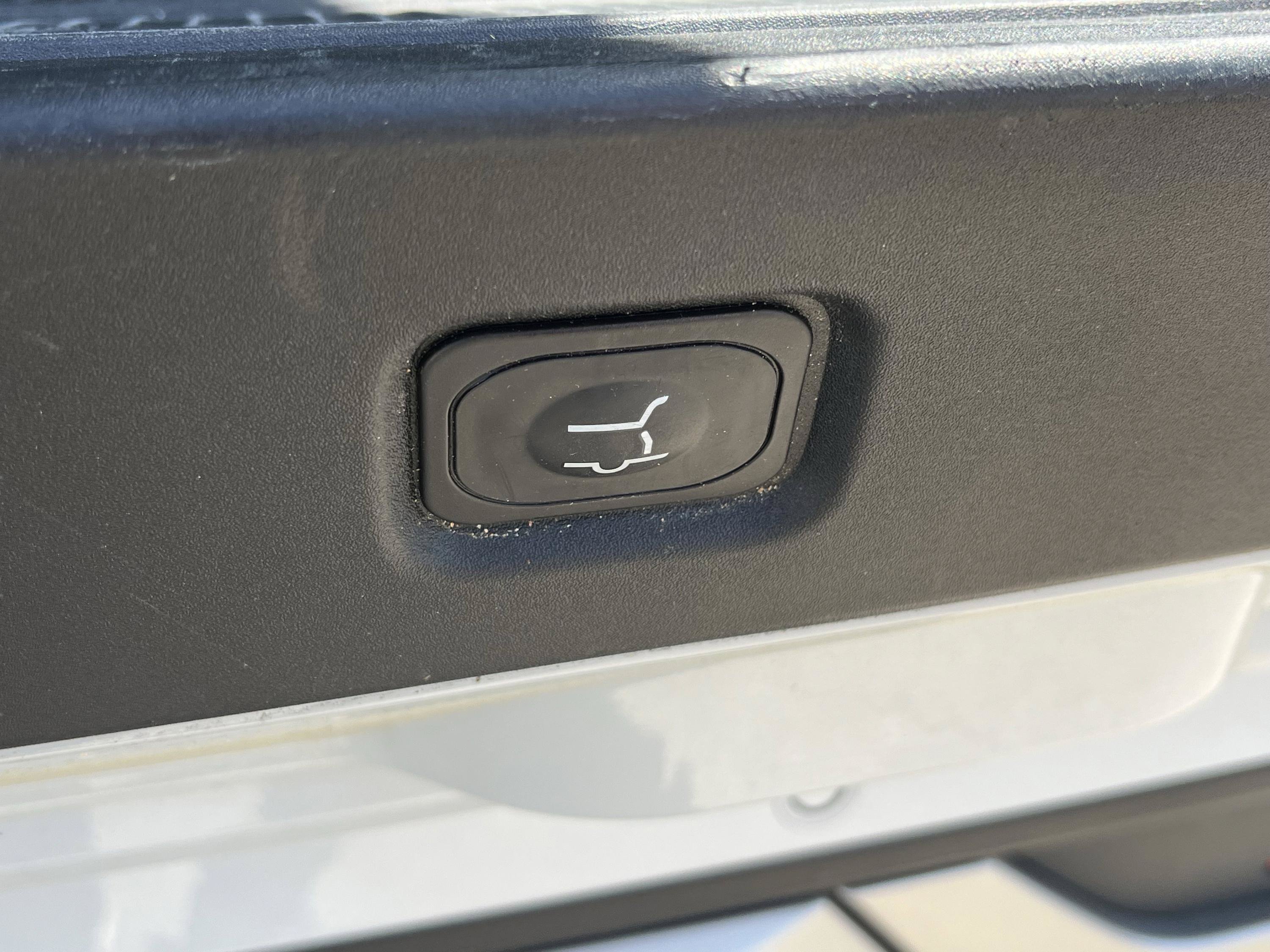 Used 2025 Ford Expedition Max Platinum AWD/4WD image 35