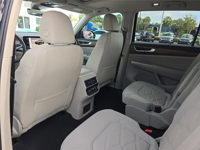 New 2026 Volkswagen Atlas SE FWD image 12