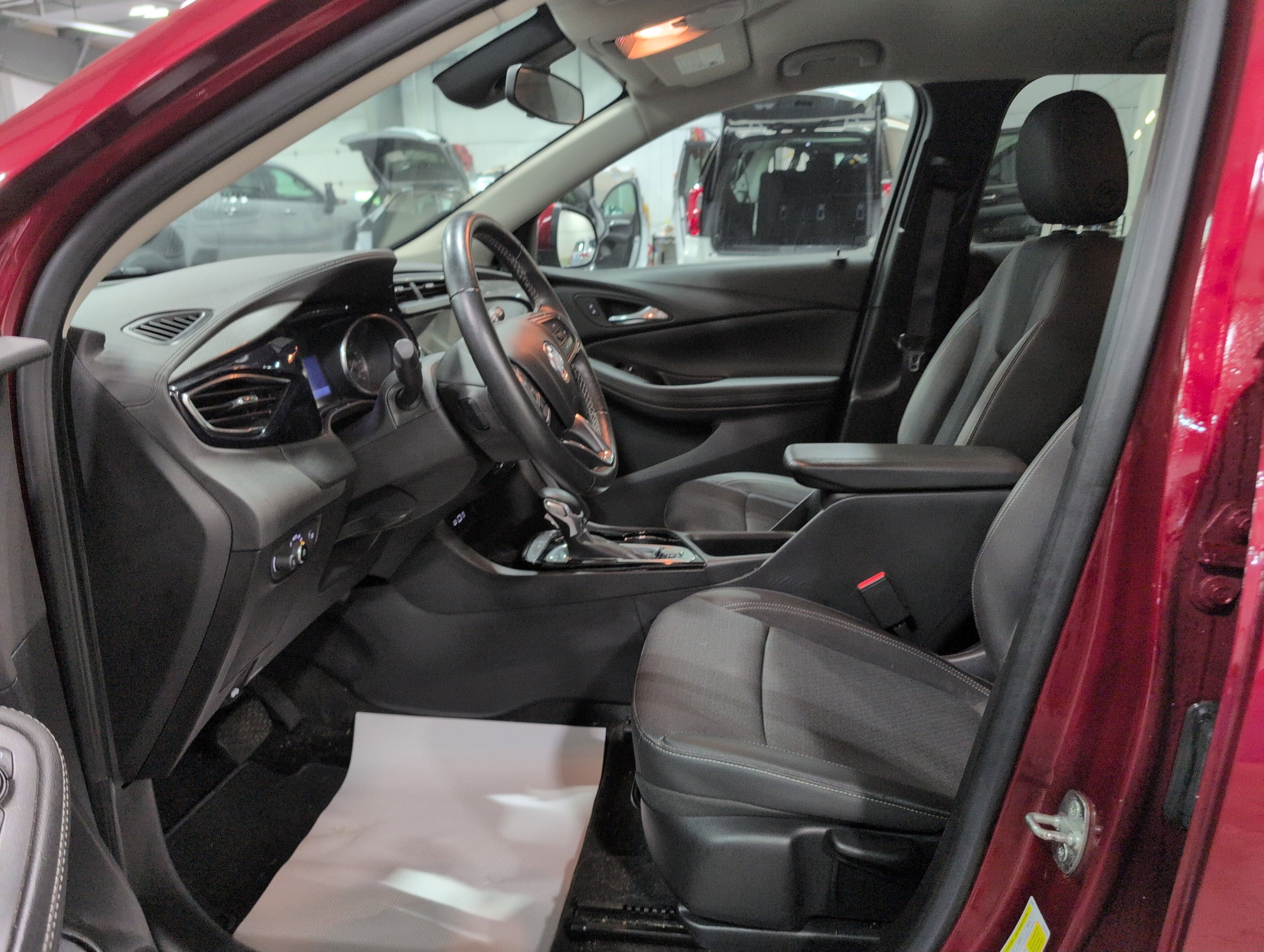 Used 2023 Buick Encore GX Preferred image 8