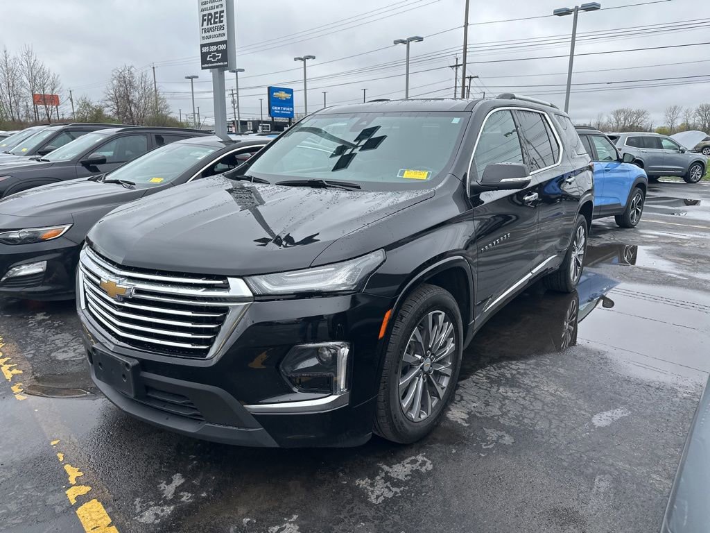 Used 2023 Chevrolet Traverse Premier AWD/4WD image 4