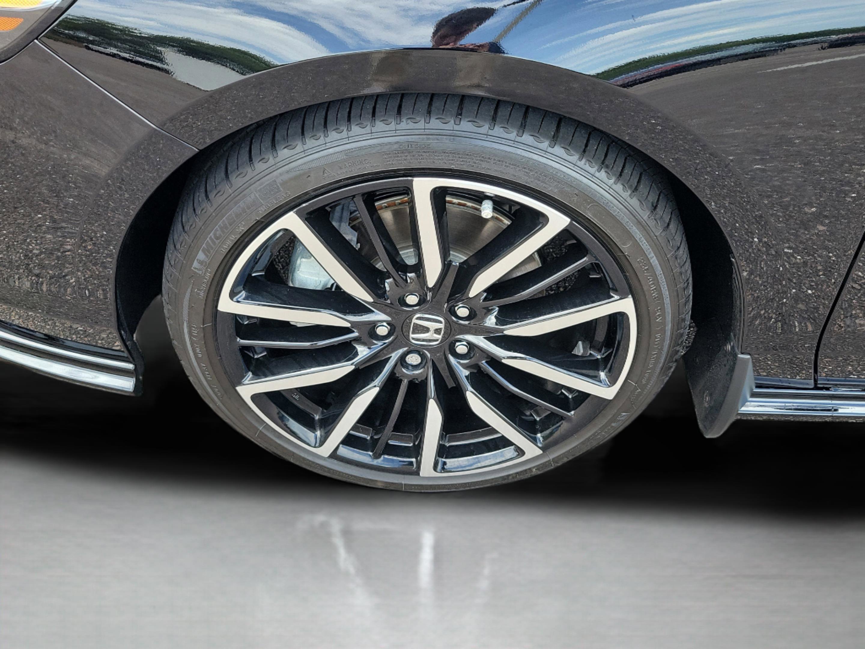 Used 2024 Honda Accord Touring image 33
