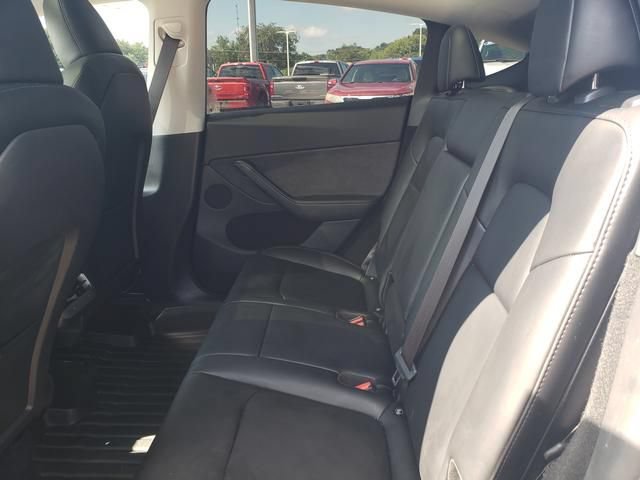 Used 2024 Tesla Model Y Performance AWD/4WD image 14