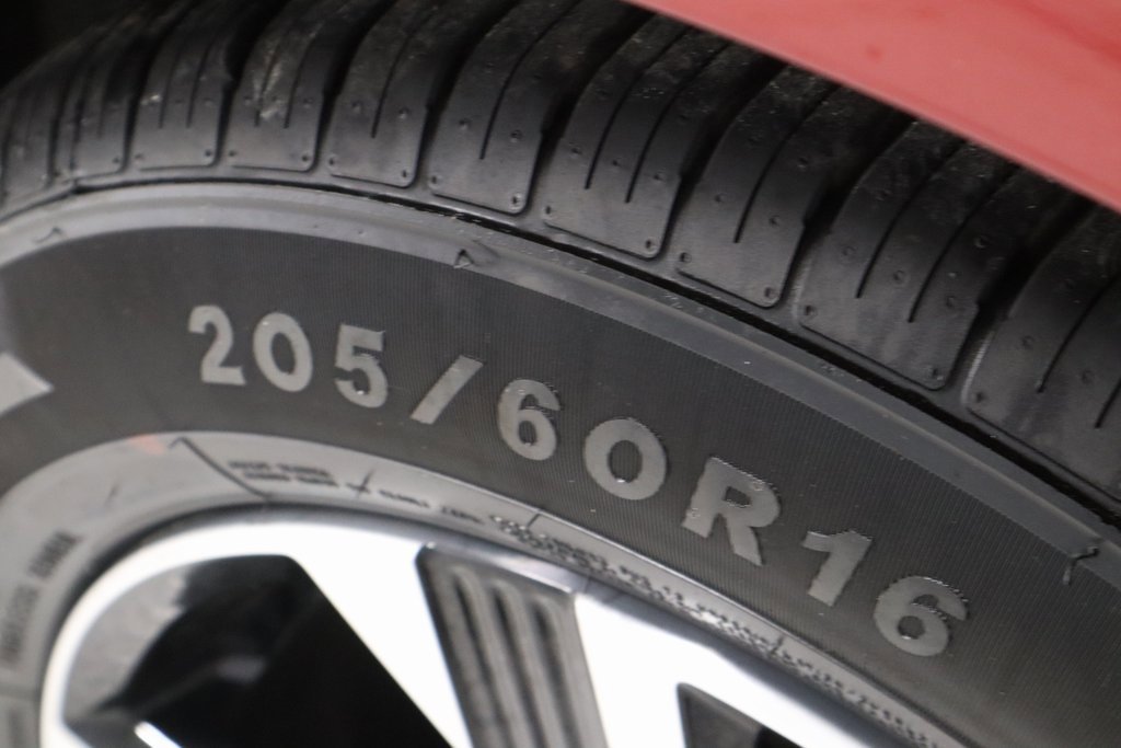 Certified 2024 Nissan Sentra SV image 20