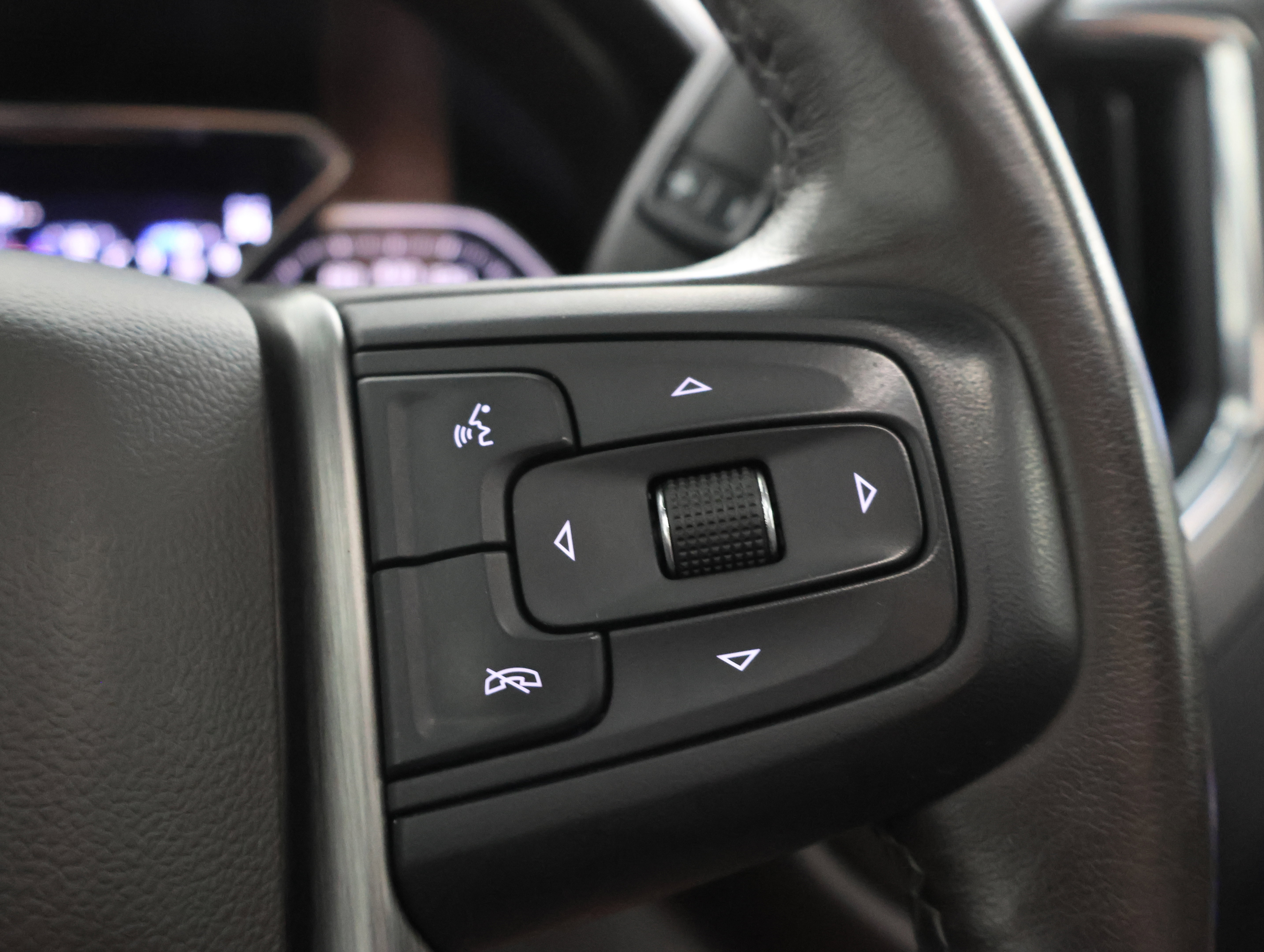 Used 2021 GMC Sierra 1500 Denali w/ Driver Alert Package II AWD/4WD image 15
