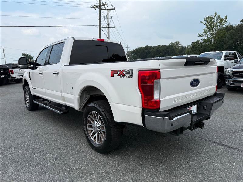 Used 2017 Ford F250 Lariat w/ Lariat Ultimate Package AWD/4WD image 7