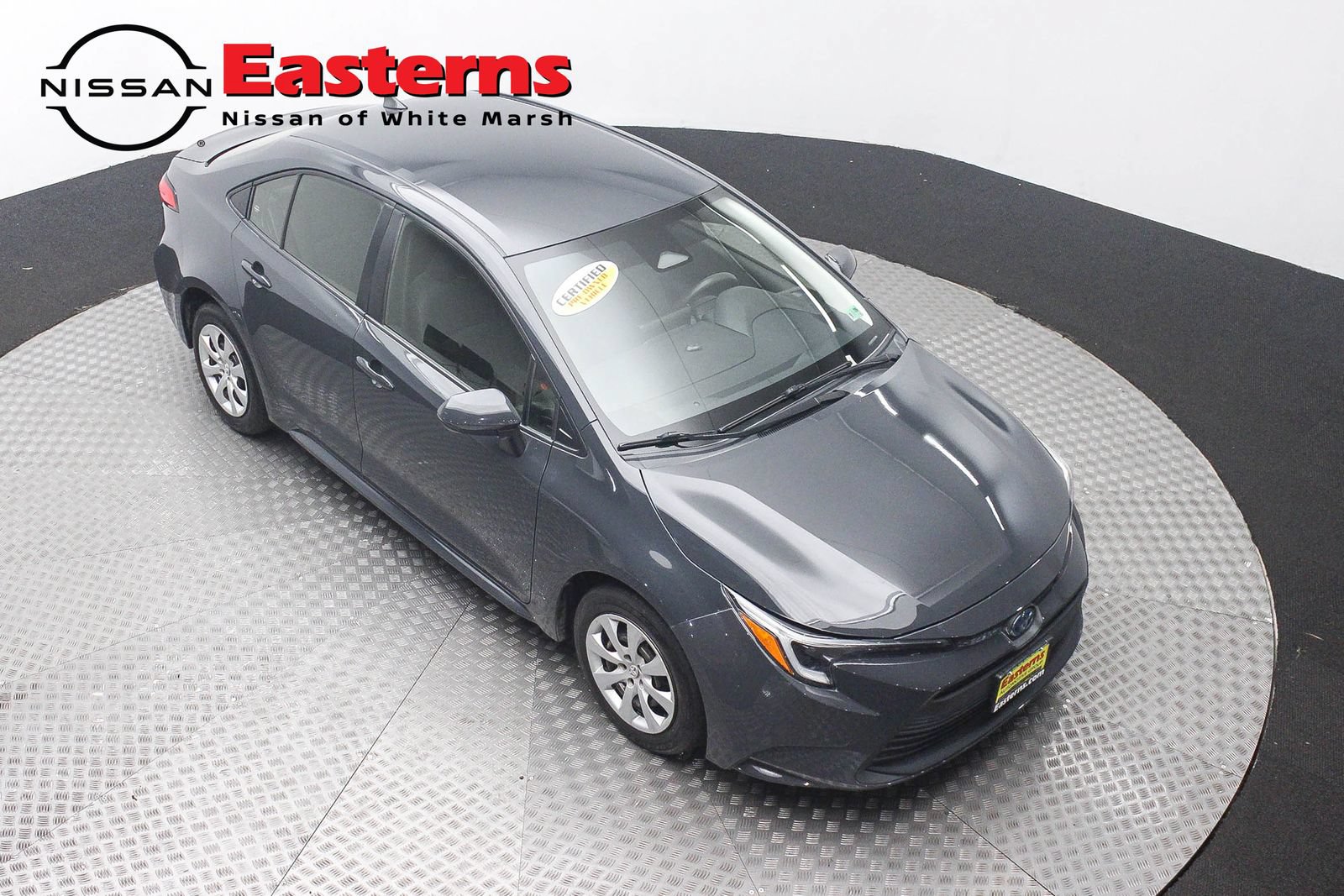Used 2023 Toyota Corolla LE w/ Carpet Mat Package (TMS) FWD image 3