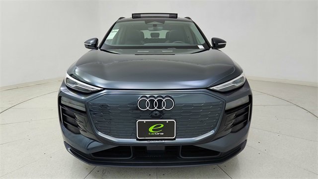 Used 2025 Audi Q6 e-tron Premium w/ Convenience Package image 2