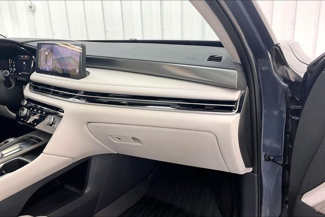 Certified 2026 INFINITI QX60 Luxe w/ Cargo Package AWD/4WD image 19