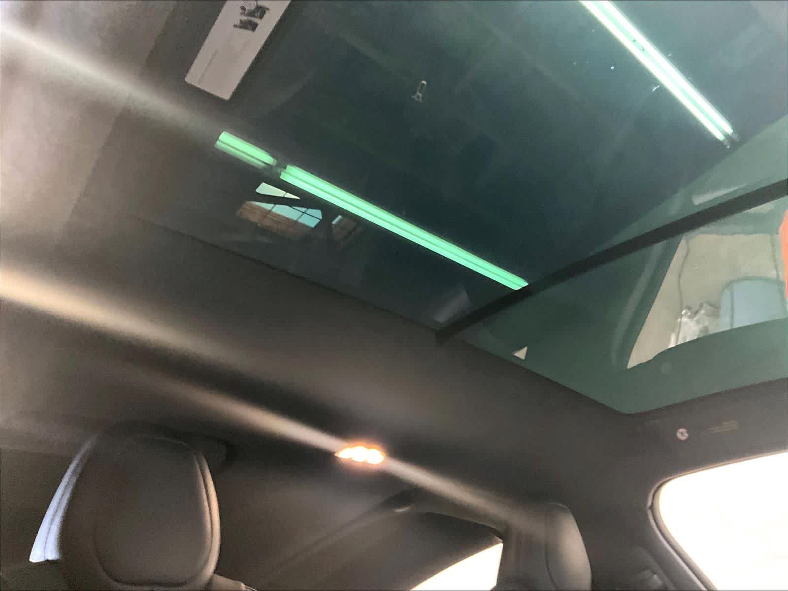 Used 2022 Tesla Model X AWD/4WD image 23