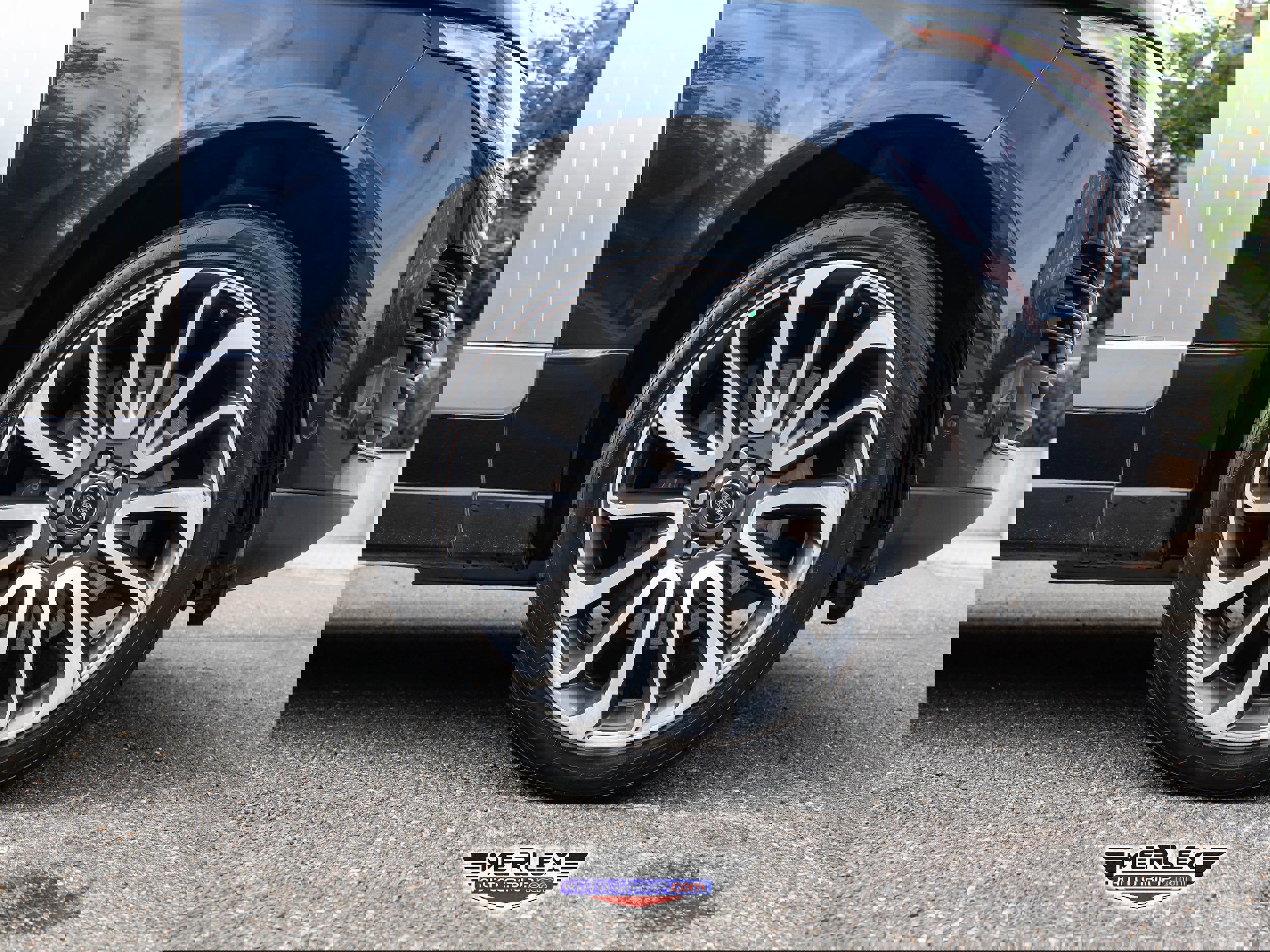 Used 2018 Land Rover Range Rover Supercharged image 10