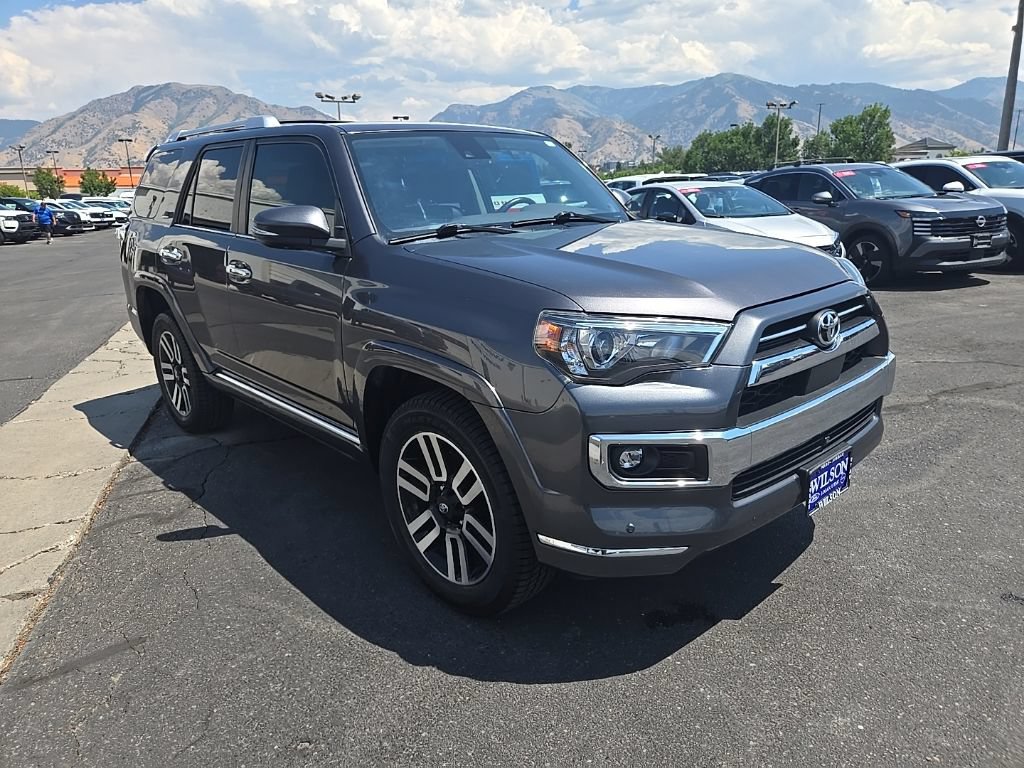 Used 2023 Toyota 4Runner Limited AWD/4WD image 3
