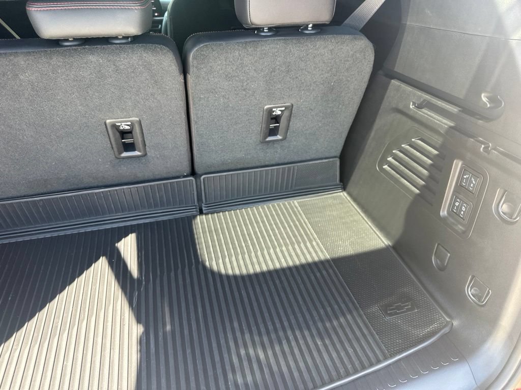 Certified 2026 Chevrolet Traverse RS AWD/4WD image 24