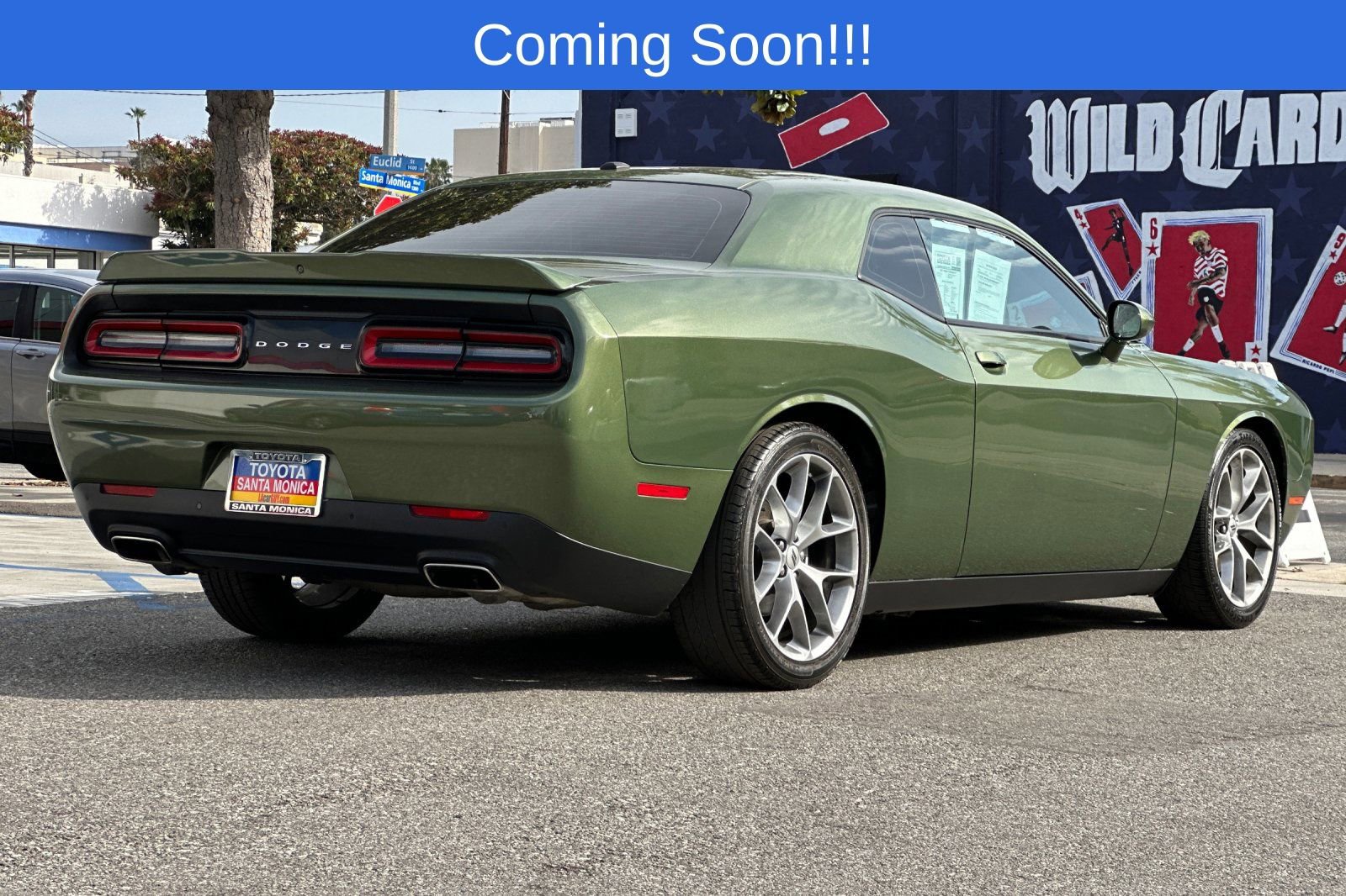 Used 2022 Dodge Challenger GT RWD image 4