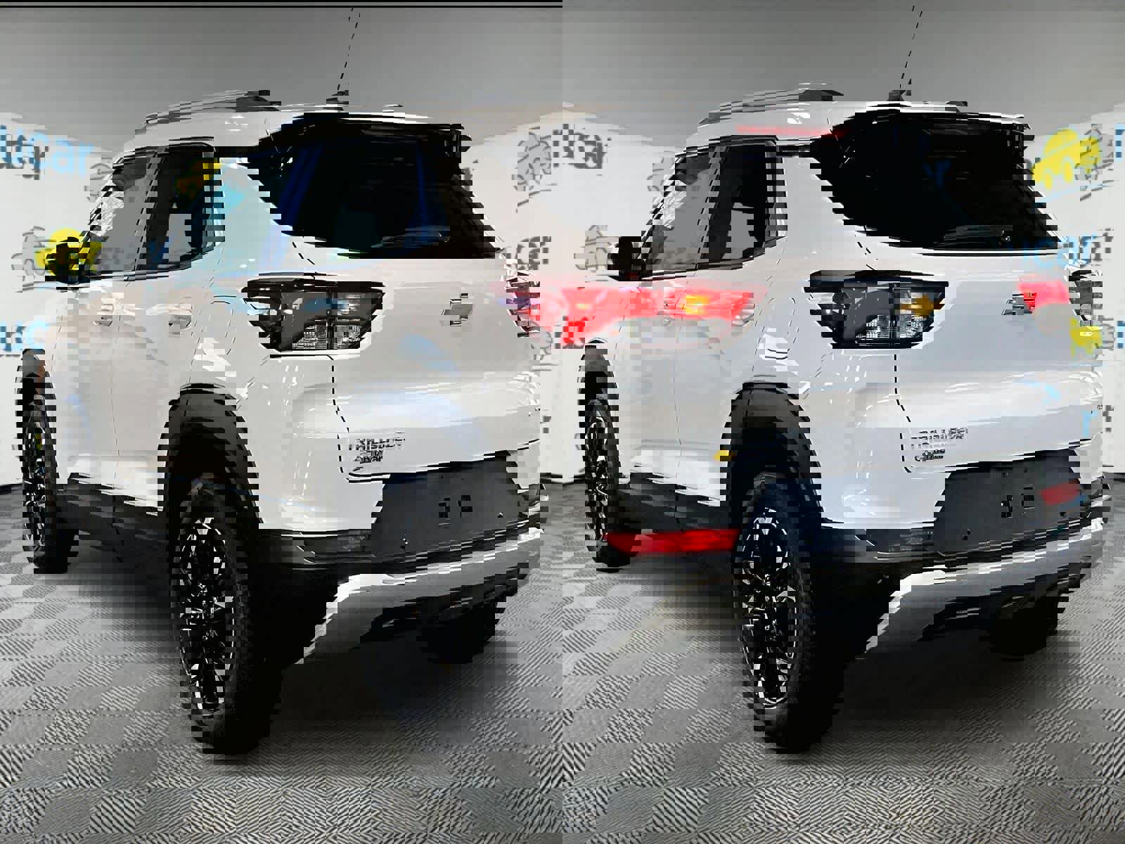 Used 2022 Chevrolet TrailBlazer LT w/ Convenience Package image 4