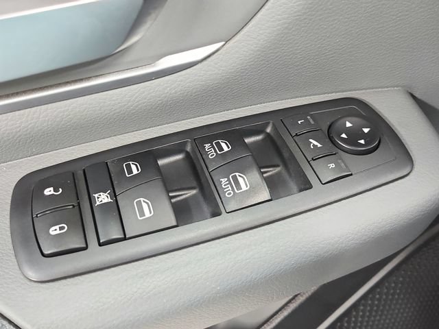 Used 2020 RAM 1500 Big Horn AWD/4WD image 32