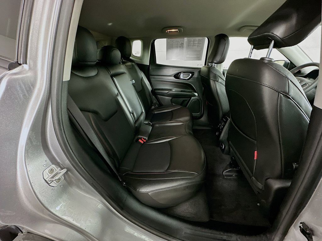 Used 2022 Jeep Compass Trailhawk image 34