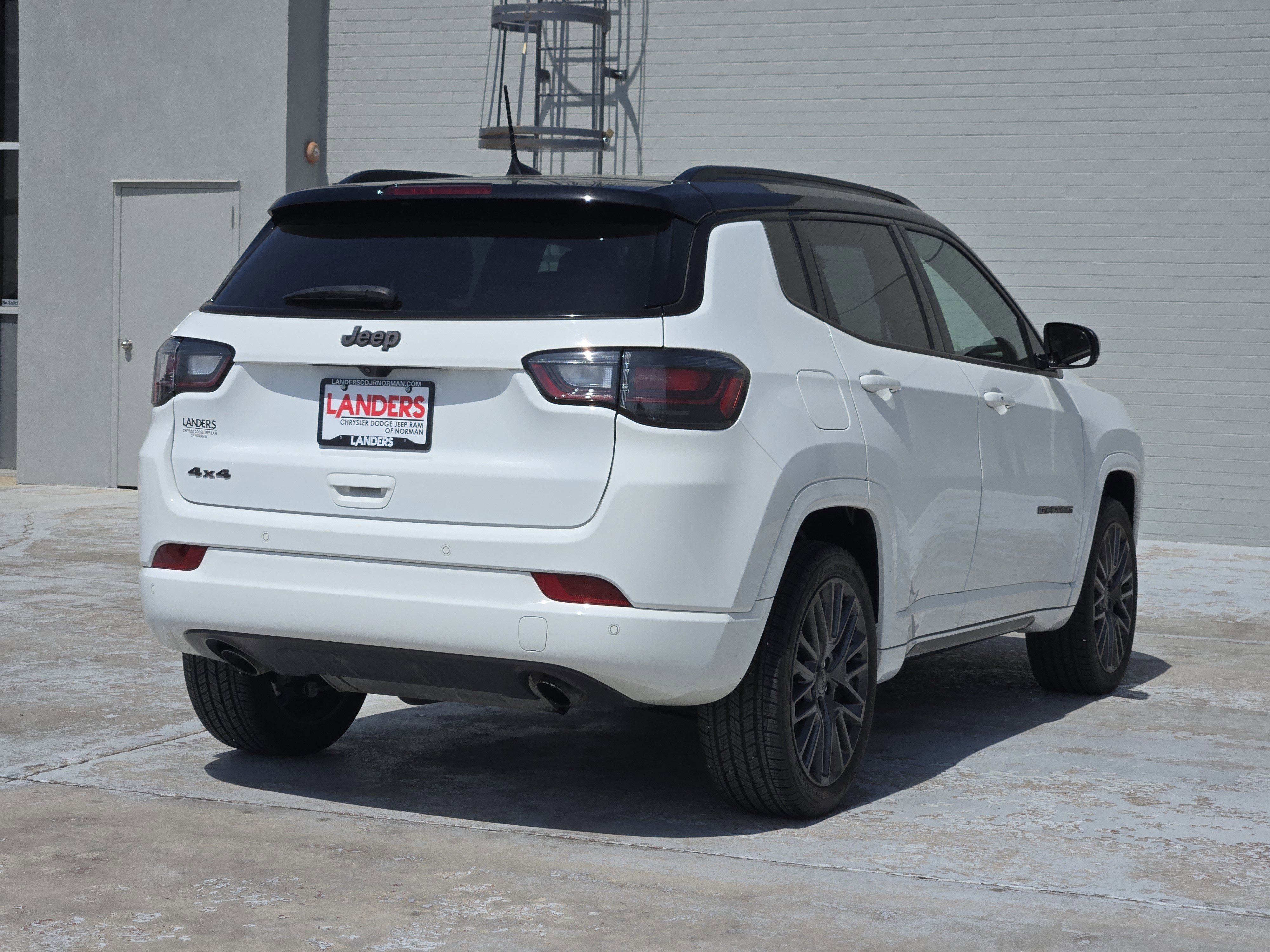 Used 2023 Jeep Compass High Altitude AWD/4WD image 8