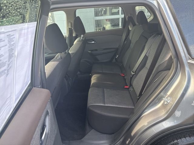 Used 2023 Nissan Rogue SV image 17