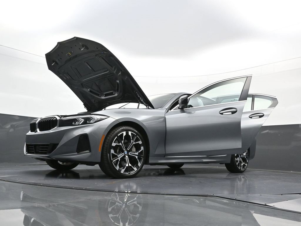 Used 2025 BMW 330i xDrive Sedan image 38