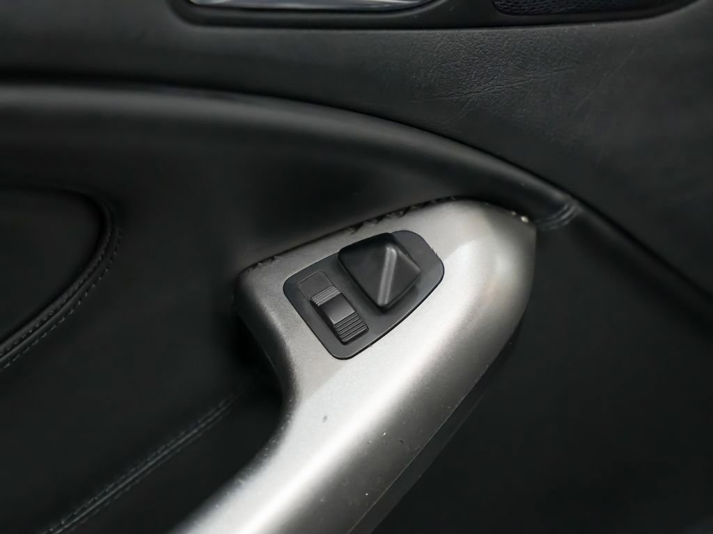 Used 2003 BMW M3 Convertible RWD image 18